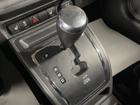 Used 2017 Jeep Patriot Latitude image 23