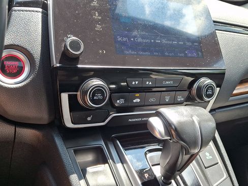 Used 2017 Honda CR-V EX-L image 16