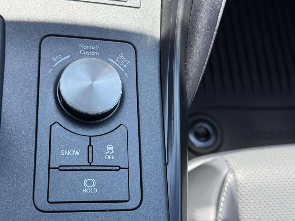 Used 2024 Lexus IS 500 w/ Accessory Package 2 RWD image 27
