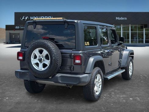 Used 2021 Jeep Wrangler Unlimited Sport w/ Cold Weather Group AWD/4WD image 4