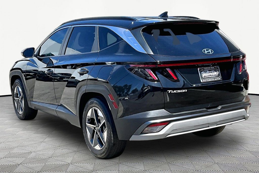 Used 2025 Hyundai Tucson SEL FWD image 7