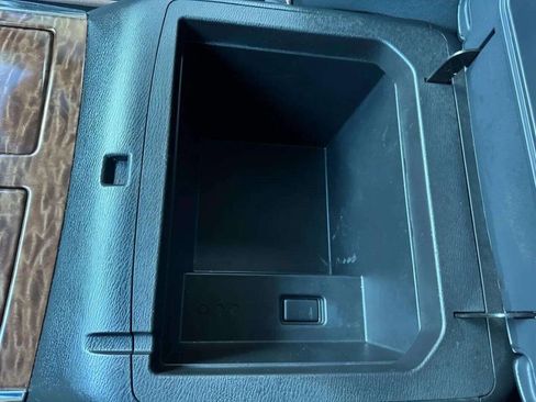 Used 2017 Nissan Armada SV w/ Driver Package image 41