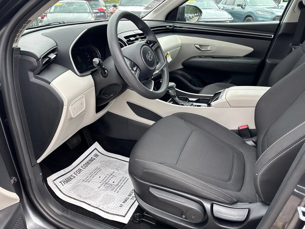 Used 2024 Hyundai Tucson SE AWD/4WD image 9