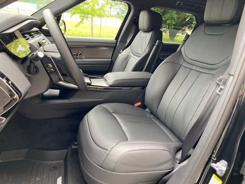 Used 2025 Land Rover Range Rover Sport Dynamic SE AWD/4WD image 5