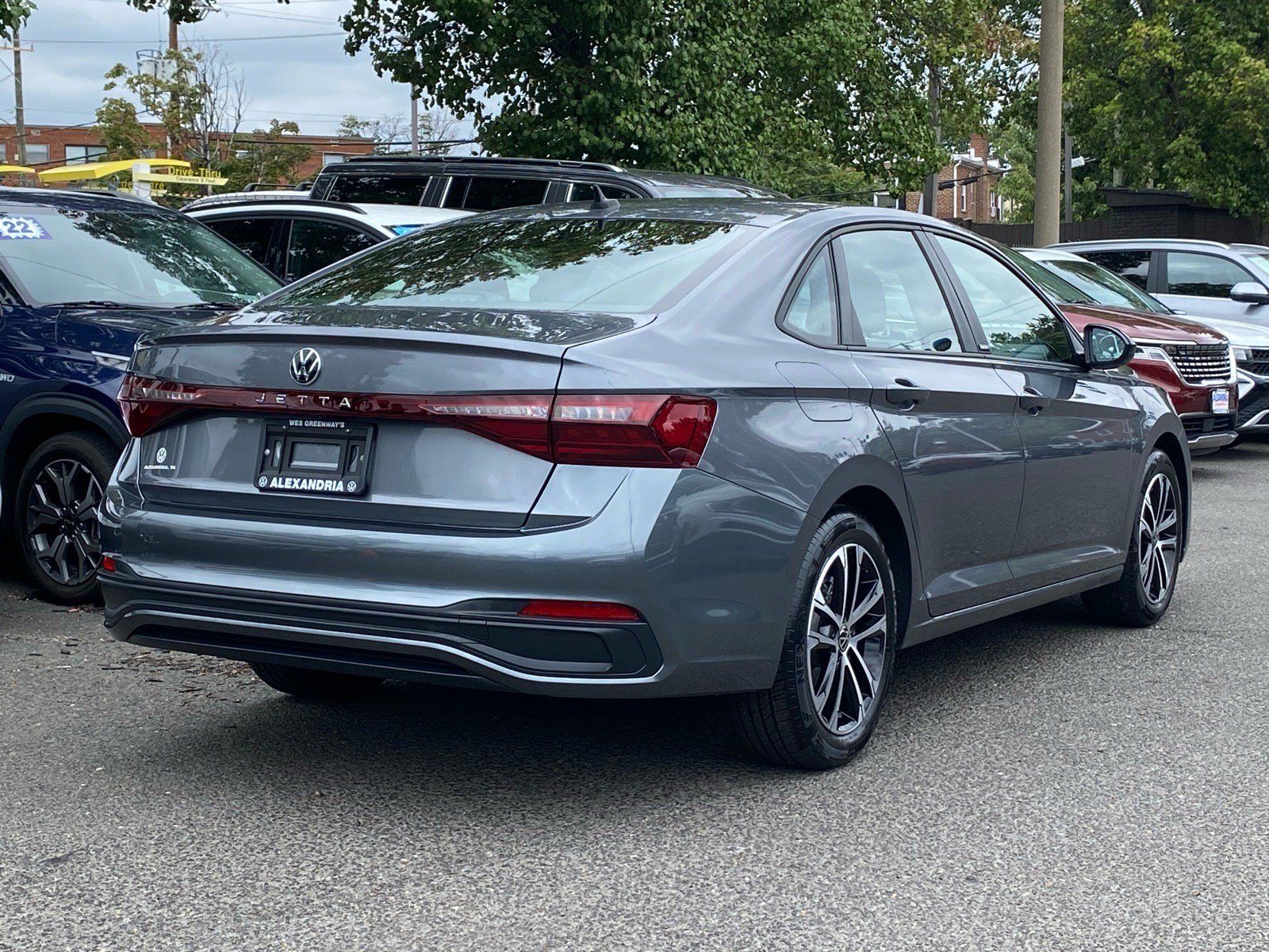 Certified 2025 Volkswagen Jetta Sport FWD image 3