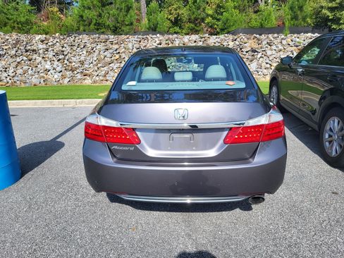 Used 2015 Honda Accord EX-L image 5