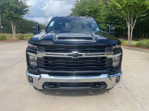 New 2025 Chevrolet Silverado 2500 LT AWD/4WD image 8