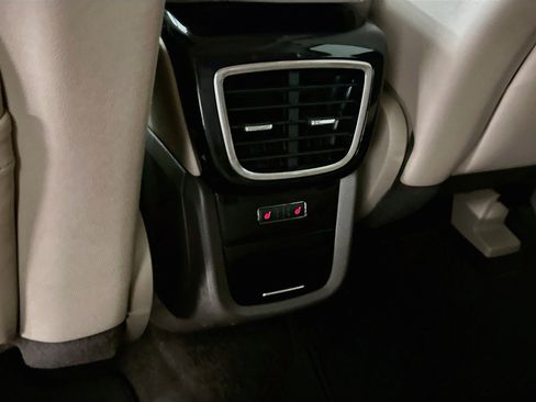 Used 2021 Lincoln Nautilus Reserve w/ Equipment Group 201A AWD/4WD image 29