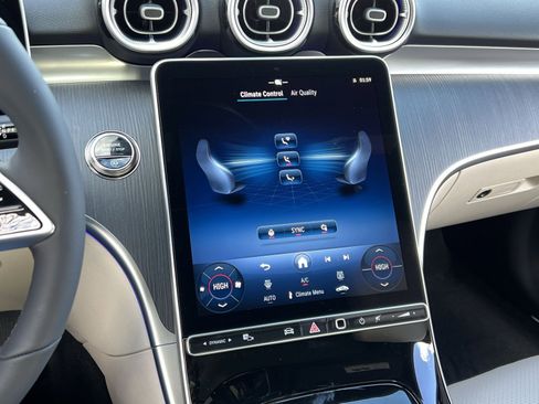 New 2026 Mercedes-Benz C 300 4MATIC Sedan image 19