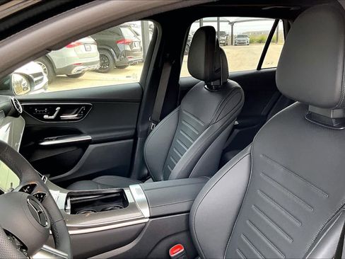 New 2026 Mercedes-Benz GLC 300 image 17