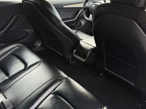 Used 2021 Tesla Model 3 Standard Range Plus RWD image 35