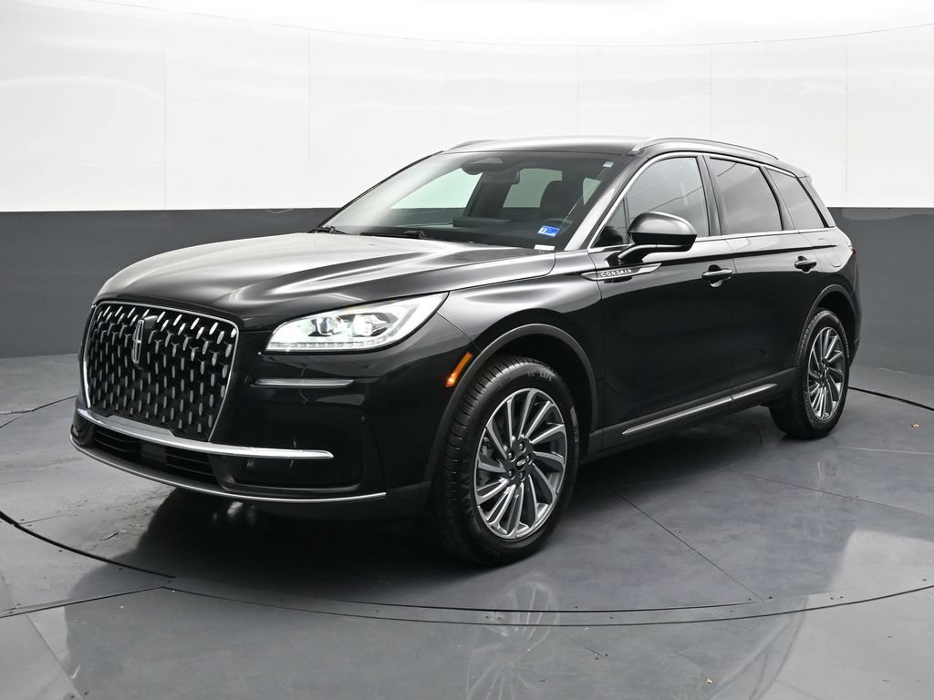 Used 2023 Lincoln Corsair Reserve AWD/4WD image 1