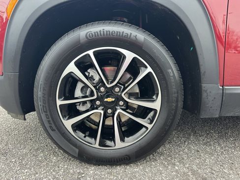 Used 2025 Chevrolet TrailBlazer LT image 24