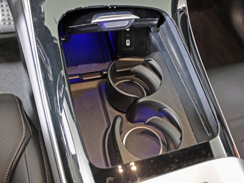 Certified 2025 Mercedes-Benz GLC 350e GLC 350e image 25