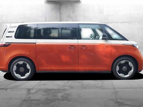 New 2025 Volkswagen ID. Buzz Pro S Plus image 5