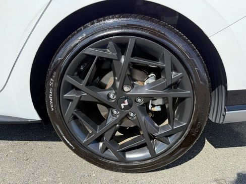 Certified 2025 Hyundai Elantra N Line FWD image 30