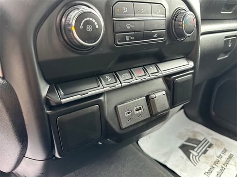 Used 2021 Chevrolet Silverado 1500 Custom Trail Boss image 21