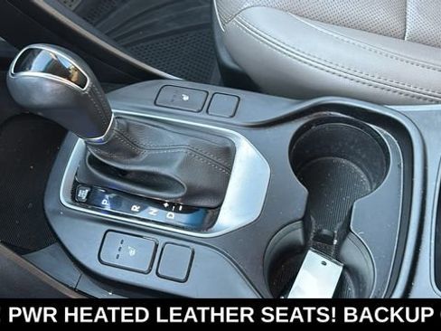 Used 2017 Hyundai Santa Fe Sport AWD/4WD image 20