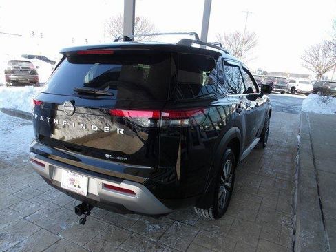 Certified 2024 Nissan Pathfinder SL image 7