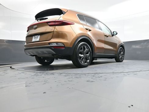 Used 2020 Kia Sportage S image 29