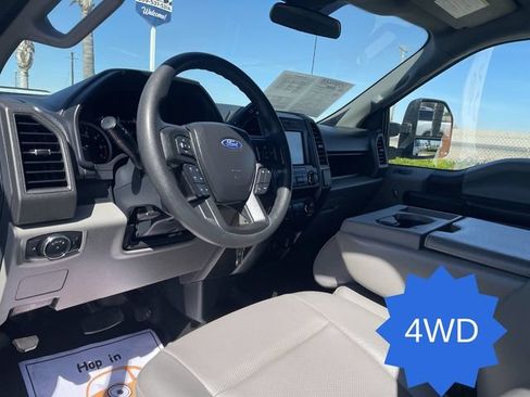Used 2022 Ford F250 XL w/ Power Equipment Group AWD/4WD image 10