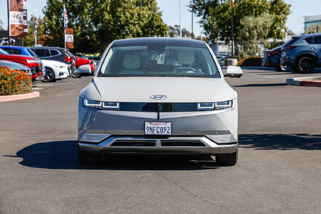 Certified 2024 Hyundai Ioniq 5 Limited RWD image 7