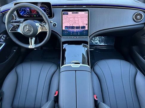 New 2026 Mercedes-Benz EQE 320 4D Sedan 4MATIC image 13