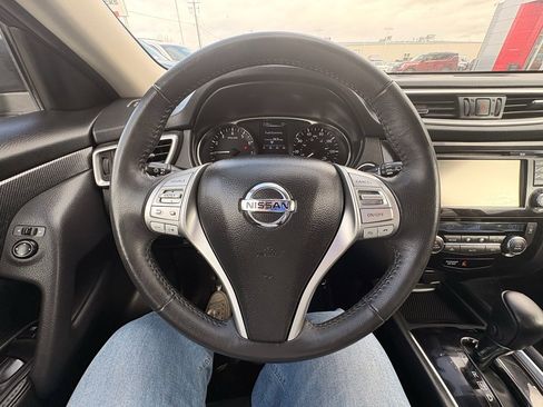 Used 2014 Nissan Rogue SL image 18