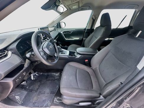 Used 2025 Toyota RAV4 LE FWD image 19