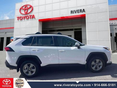 Used 2024 Toyota RAV4 XLE w/ Convenience Package AWD/4WD image 6