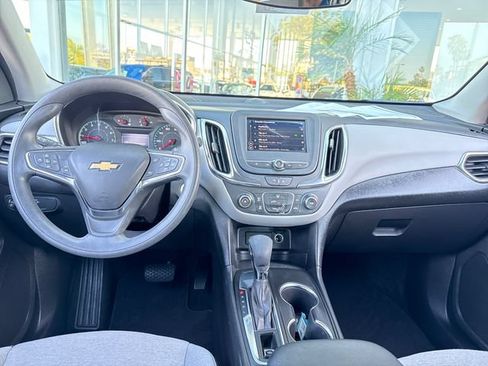Certified 2024 Chevrolet Equinox LS FWD image 12