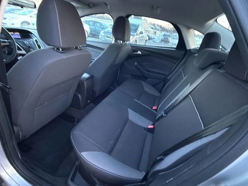 Used 2013 Ford Focus SE image 10