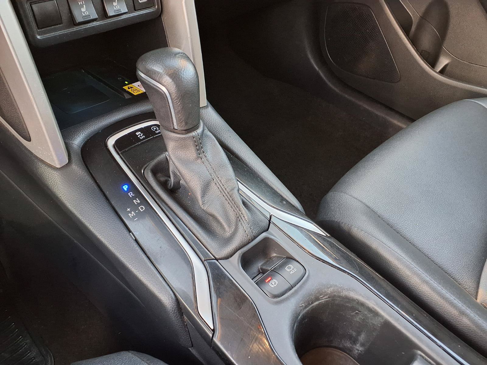 Certified 2023 Toyota Corolla Cross XLE FWD image 25