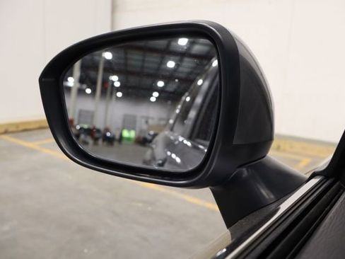 Used 2022 Mitsubishi Outlander SE image 38