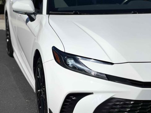 Used 2025 Toyota Camry SE image 52