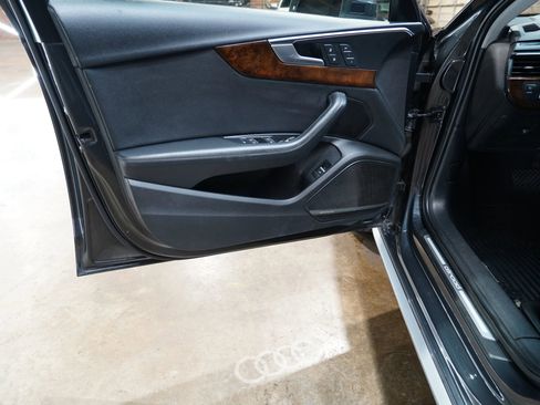 Used 2018 Audi A4 2.0T allroad Prestige image 39