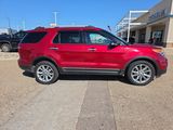 Used 2013 Ford Explorer XLT image 3