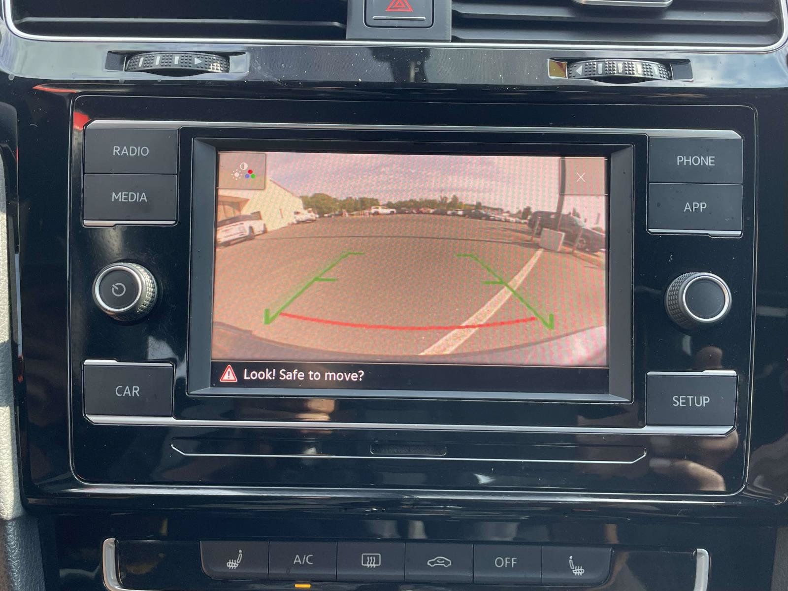 Used 2018 Volkswagen GTI S FWD image 28