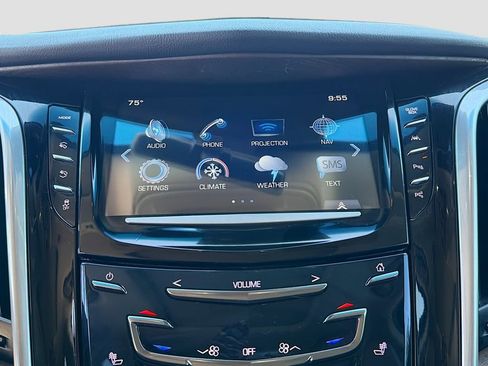 Used 2020 Cadillac Escalade Luxury RWD image 32
