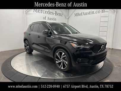 Used 2022 Volvo XC40 T5 R-Design