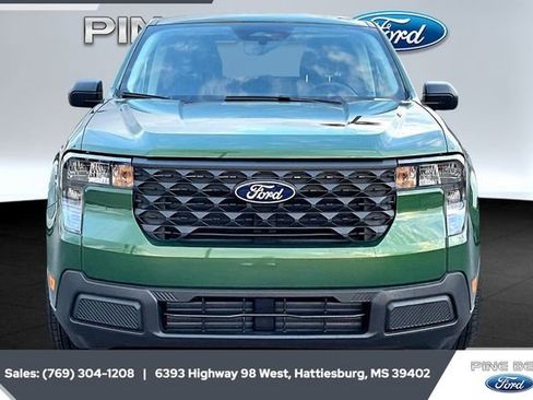 Used 2025 Ford Maverick XL w/ 4K Tow Package image 3