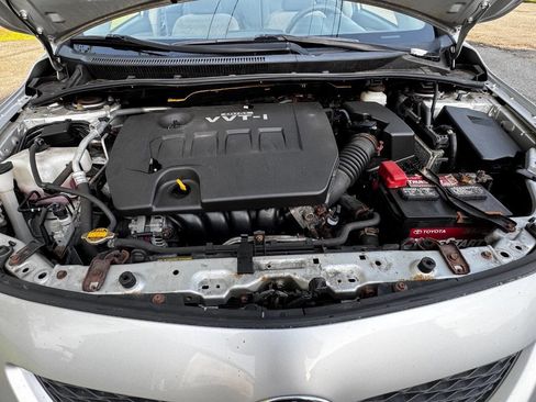Used 2009 Toyota Corolla LE FWD image 9