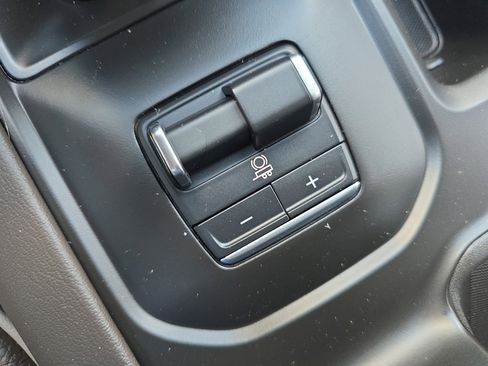 Used 2024 GMC Sierra 1500 Denali w/ Technology Package AWD/4WD image 31
