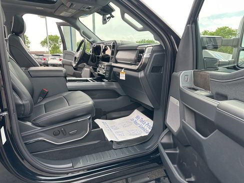 New 2024 Ford F250 Lariat w/ Lariat Ultimate Package image 29