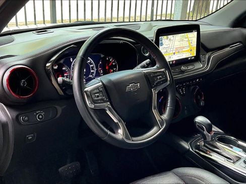 Used 2023 Chevrolet Blazer RS FWD image 17