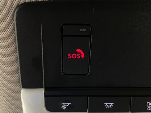 Certified 2025 Nissan Rogue SV AWD/4WD image 26