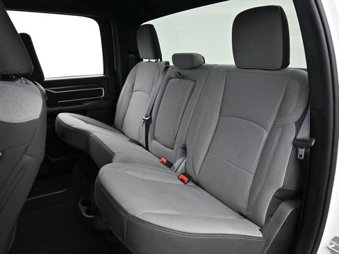 Used 2024 RAM 2500 Big Horn image 38