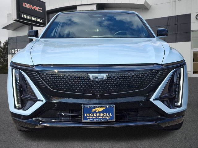 Used 2024 Cadillac Lyriq Sport AWD/4WD image 22