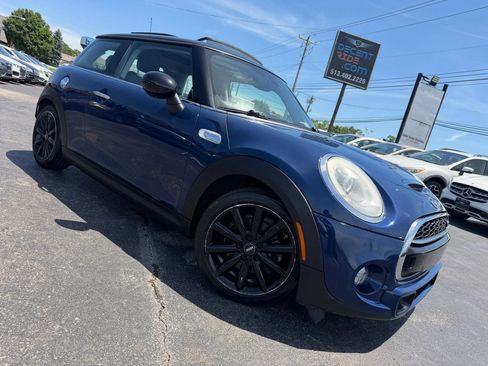 Used 2015 MINI Cooper S FWD image 47