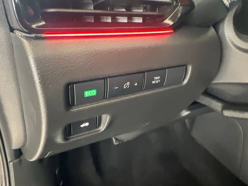 Used 2023 Nissan Sentra SR w/ Midnight Edition Package FWD image 48